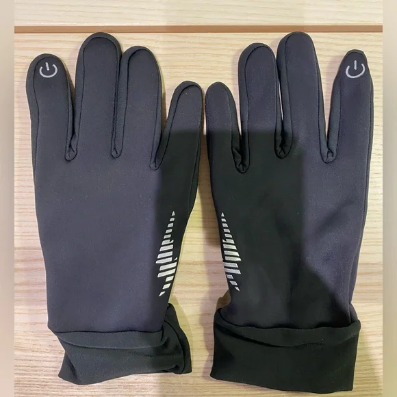 * sold * super warm black men’s gloves for using screens in the cold - Picture 7 of 7